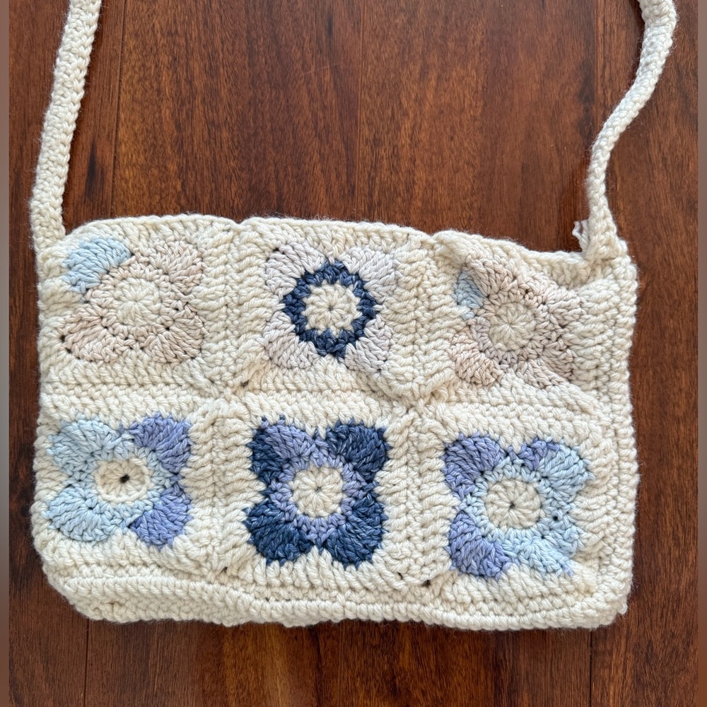 Handmade Crochet Granny Square Flower Crossbody Bag Boho Grannycore Cottagecore - Picture 5 of 7